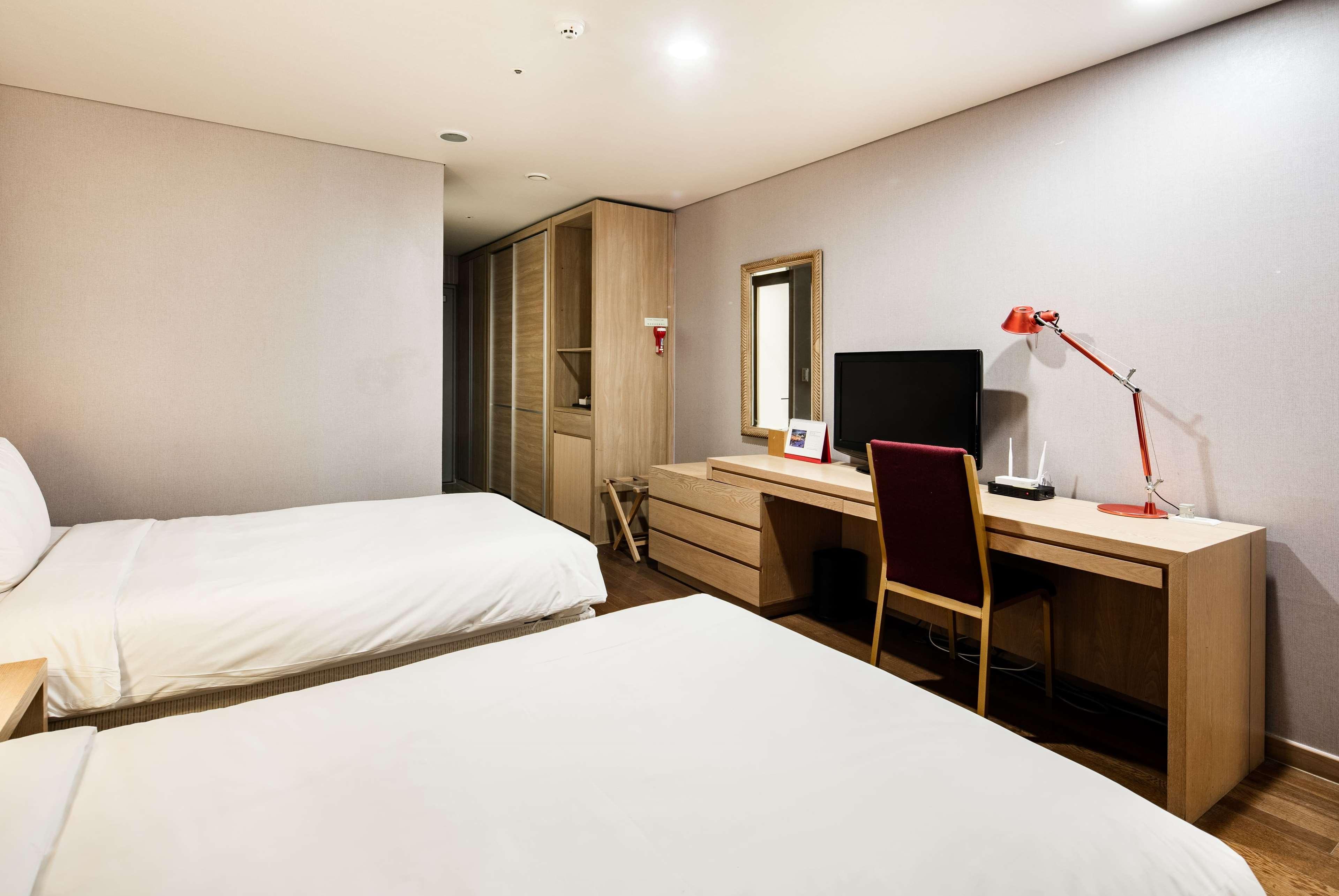 Ramada Hotel&Suites Seoul Namdaemun Exterior foto