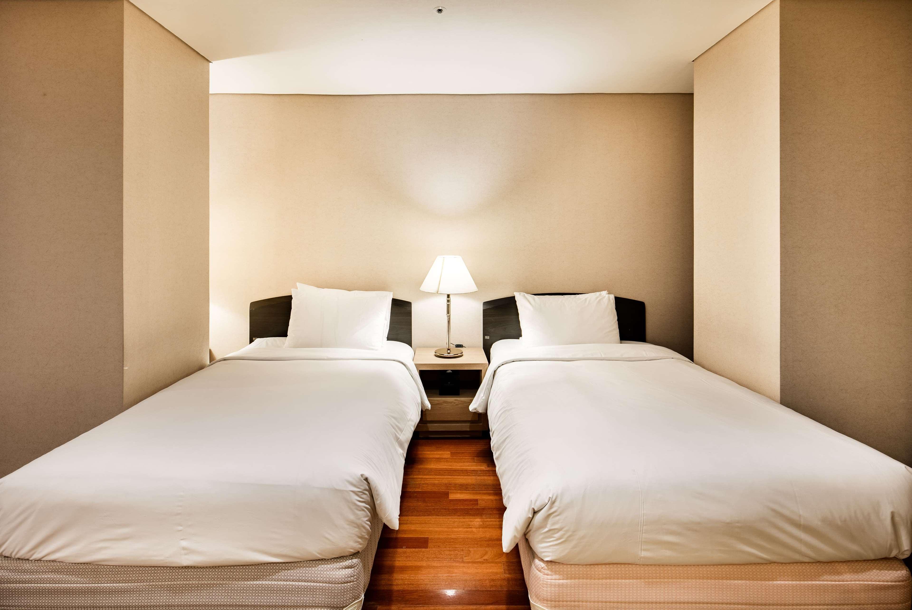 Ramada Hotel&Suites Seoul Namdaemun Exterior foto