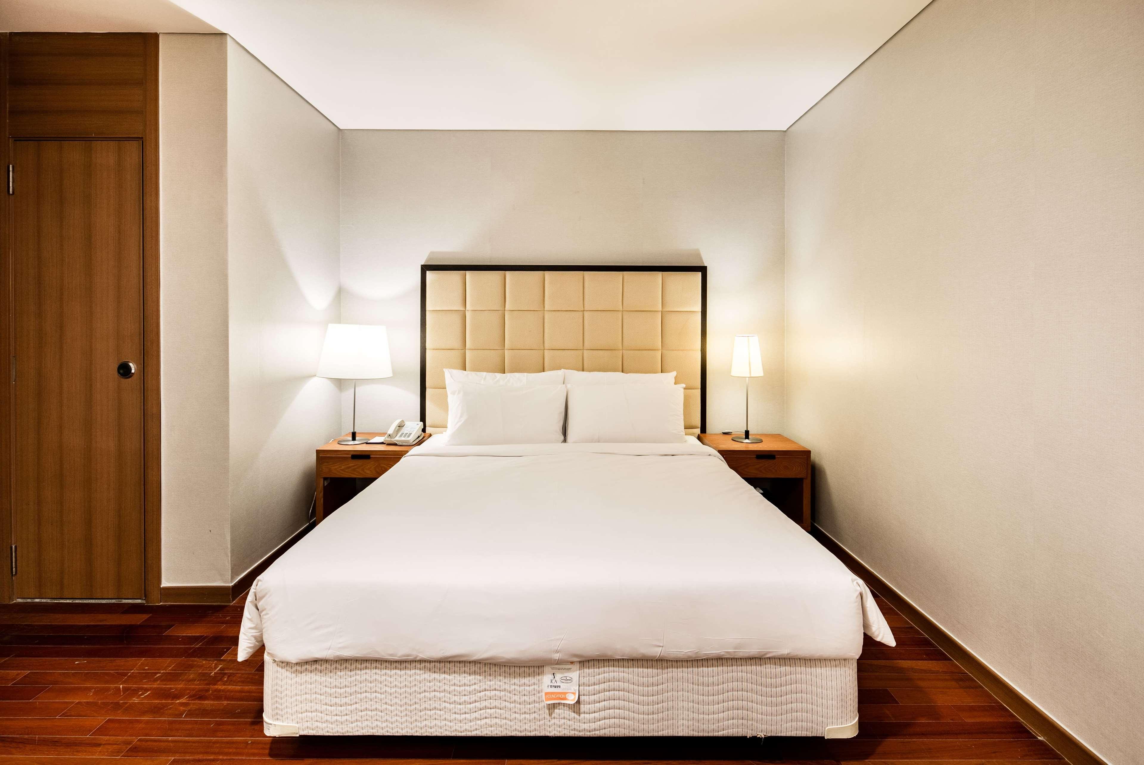 Ramada Hotel&Suites Seoul Namdaemun Exterior foto
